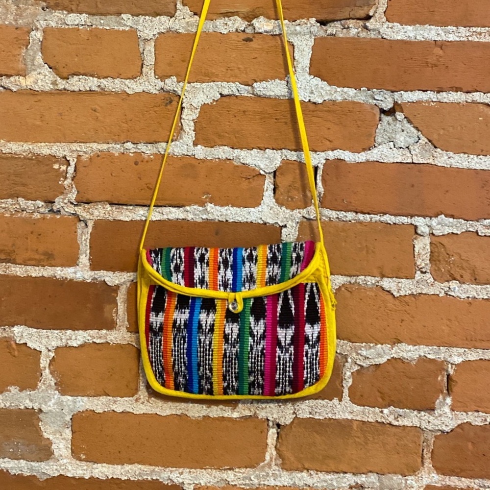 Vintage 70s pocketbook